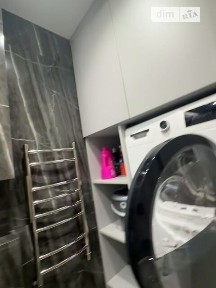Довготривала оренда 2к квартири на вул. Маккейна Джона 1 • ID 34936997