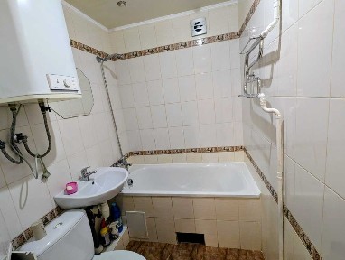 Продаж 1-кімнатної квартири 32 м², Сквирське шосе, 216