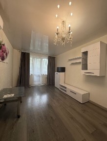 Світло! 2кімн кв центр, кондиціонер, госпіталь, подобово, погодинно