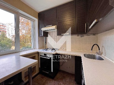 Продам 2к квартиру Новые Дома метро Дворец Спорта (Каденюка) (Код93266)