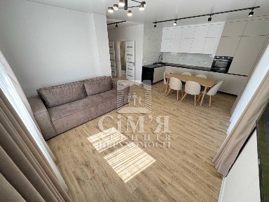 Продам НОВИЙ просторий сучасний будинок 4 кім + кухня студія. 5 соток