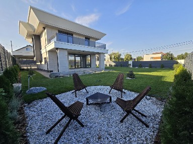 Будинок з цегли Хайтек 200 м2 є газ 3 тераси дах бетоний 8 соток панорама с. Ходосівка 5 км Київ поруч Лісники Хотів Романків Козин