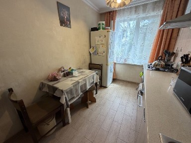 Продаж 3 кк на 2 поверсі!