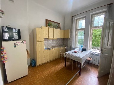 Оренда затишної 3-кімнатної квартири по вул. Героїв Києва, неподалік залізничного вокзалу.