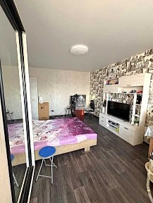 Продаж 1-кімнатної квартири з ремонтом, Хортицький район, вул. Рубана