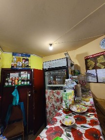 Сдам на Залютино под бизнес.