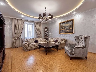 Продаж 3-кімнатної квартири 136 м², Вишгородська вул., 45/2