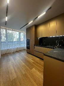 Продаж 1 км квартири в з сучасним ремонтом