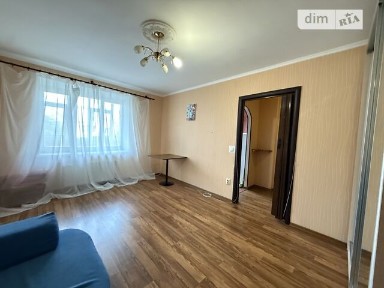 Продаж 1к квартири 36 кв. м на вул. Збройних Сил України • ID 34942536