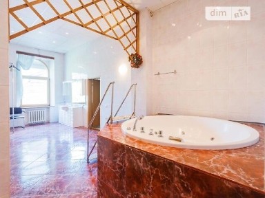 Довготривала оренда 4к квартири на вул. Хрещатик 13 • ID 34406485