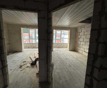 продам 3 кімнатну в новобудові