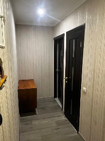 Продам 2-х кімнатну квартиру центр