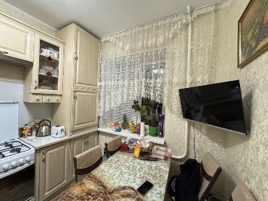 Продаж 2х кім. КВАРТИРИ на пров. Бабкіна 12 з МЕБЛЯМИ