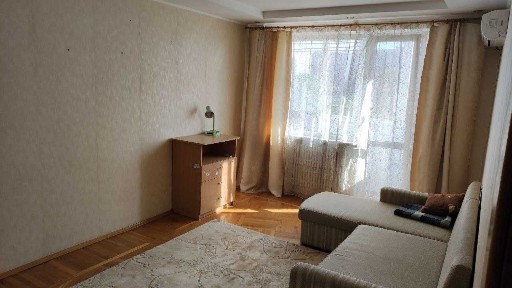 Сдам 2к. кв. Алексеевка, возле метро, по адресу Ахсарова, 7 (57000)