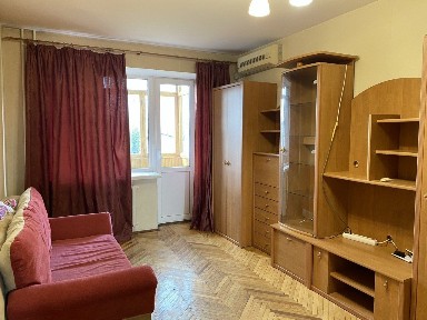Двокімнатна в оренду довгостроково Солом'янка Севастопольська плГаз