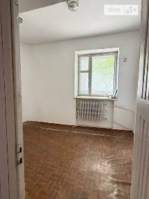Оренда офісного приміщення на Крамара 40, приміщень -, поверх - 1 • ID 34944209