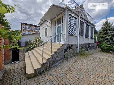 Продаж 2 поверхового будинку з ділянкою на 10 соток, 320 кв. м, 7 кімнат, на вул. Каштанова • ID 34943577