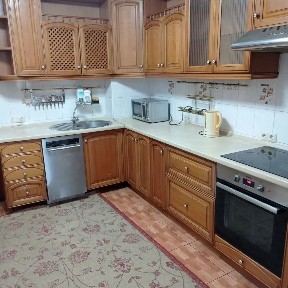 Оренда 3-кімнатної квартири 100 м², Максима Залізняка вул.