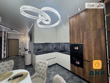 Продаж 2к квартири 70 кв. м на просп. Лесі Українки 19 • ID 34937986