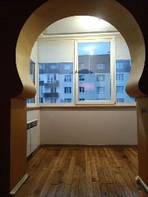 Продаж 2-кімнатної квартири 71 м², Нижня Берегова вул., вул. 2/2