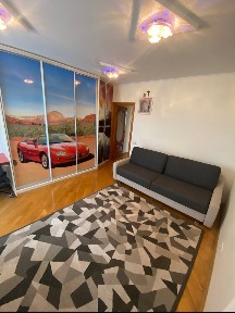 Оренда 3-кімнатної квартири 130 м², Паркова вул.