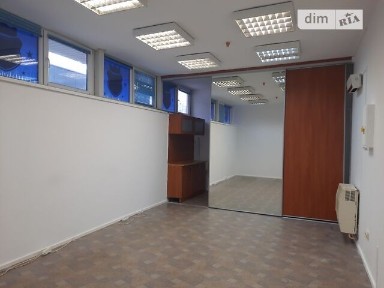 Продаж комерційного приміщення на вул. Чорних Запорожців 28В, площа 28.7 кв. м • ID 34945999