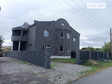 Продаж 2 поверхового таунхауса з ділянкою на 3 сотки, 160 кв. м, 4 кімнати, на вул. Лугова 61 • ID 34939639