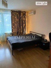Довготривала оренда 1к квартири на вул. Нижньоюрківська 13 • ID 34947748