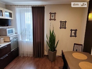 Продаж 3к квартири 73 кв. м на бул. Центральний • ID 34950164