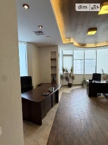 Продаж 3к квартири 133 кв. м на вул. Добровольців 18А • ID 34948592