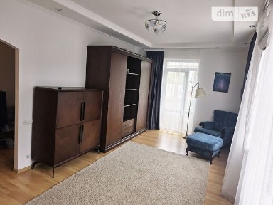 Продаж 2к квартири 65.3 кв. м на вул. Київська • ID 34948061
