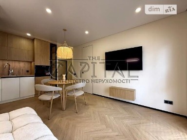 Продаж 2к квартири 41 кв. м на вул. Михайла Максимовича 26Д • ID 34948226
