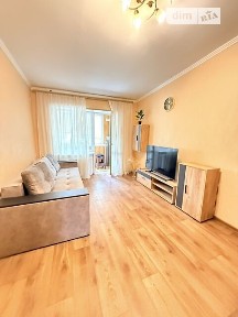 Продаж 2к квартири 42.2 кв. м на просп. Миру 25 • ID 34948035
