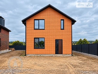 Продаж 2 поверхового будинку з ділянкою на 3.3 сотки, 110 кв. м, 4 кімнати, на вул. Цегельна • ID 34947985