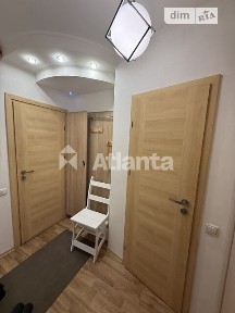 Продаж 1к квартири 33 кв. м на вул. Героїв Крут • ID 34951592