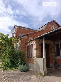 Продаж 2 поверхового будинку з верандою і ділянкою на 25 соток, 168 кв. м, 5 кімнат, на вул. Червона 70А • ID 34951888