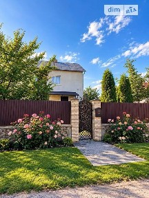 Продаж 2 поверхового будинку з ділянкою на 14 соток, 250 кв. м, 5 кімнат, на вул. Перемоги • ID 34951875