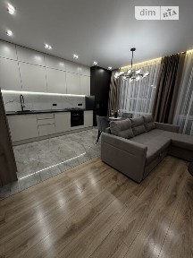 Продаж 2к квартири 55 кв. м на вул. Надрічна • ID 35004821