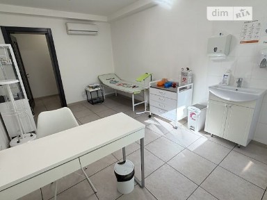 бульвар Миколи Міхновського, мікрорайон Чорна Гора, район Печерський, Київ, метро Либідська, бул. Миколи Міхновського 8, площа 15 кв. м 34953304