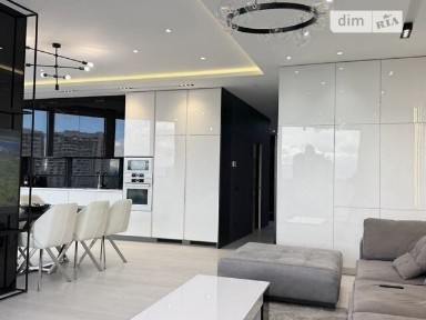 Продаж 3к квартири 128 кв. м на вул. Іоанна Павла II 12 • ID 34953366