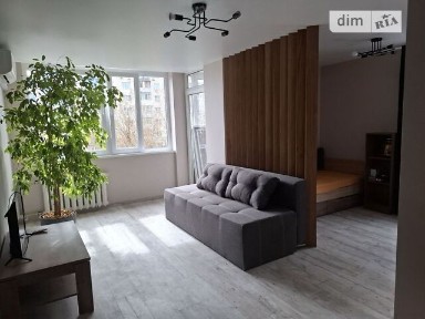 Продаж 1к квартири 40 кв. м на просп. Академіка Глушкова 16 • ID 34952944