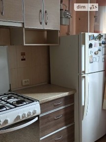 Академіка Курчатова проспект, мікрорайон П'ятихатки, район Київський, Харків, метро Університет, просп. Академіка Курчатова 10 34952834