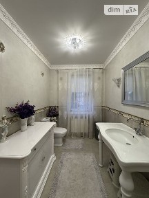 Довгострокова оренда будинку від посередника на вул. Лисенка • ID 34954191