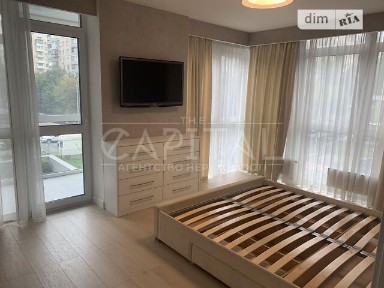 Довготривала оренда 4к квартири на вул. Предславинська 40 • ID 34955654