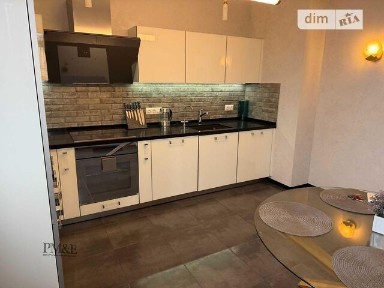Довготривала оренда 2к квартири на вул. Драгоманова 2 • ID 34955267
