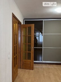 Коновальця Євгена вулиця, район Північний, Рівне, вул. Коновальця Євгена 18, кв. 32 34953747