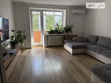 Продаж 3к квартири 67.4 кв. м на вул. Стрийська 99 • ID 34955557