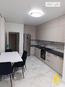 Продаж 1к квартири 44 кв. м на вул. Мікльоша Карла • ID 34954860