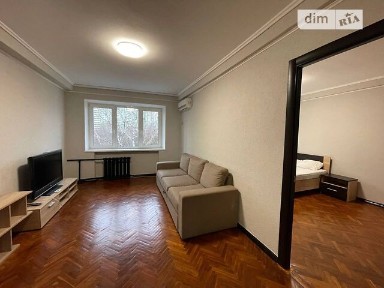Гарматна вулиця, мікрорайон Караваєві Дачі, район Солом'янський, Київ, вул. Гарматна 57 34953840