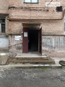 Продаж офісного приміщення 66 кв. м. на 1 поверсі на Зимових Походів 1, п'ятиповерхова будівля • ID 34956136